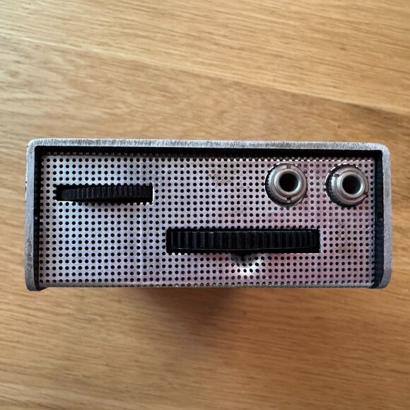 Vintage Mininome Miniature Electronic Metronome with Case, Circa 1967 - Picture 8 of 16